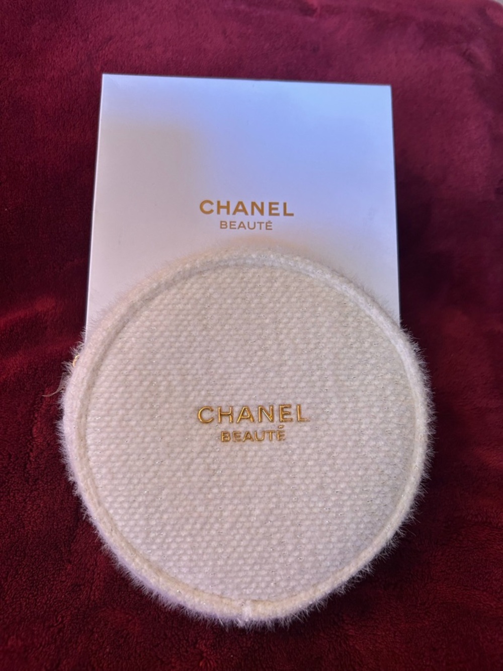 CHANEL Beauté Cream Round Cosmetic Pouch with Gold Logo #2
